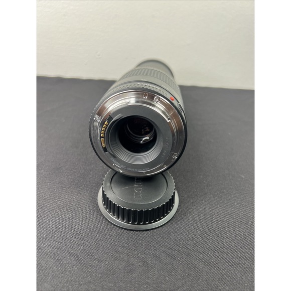 Canon Ultrasonic Zoom Lens EF 75-300mm 1:4-5.6 III USM ULTRASONIC - Picture 13 of 15